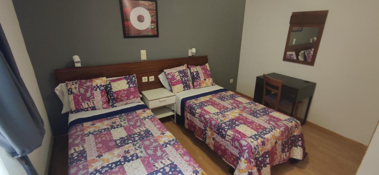 Hostal Felipe V Madrid Eksteriør billede