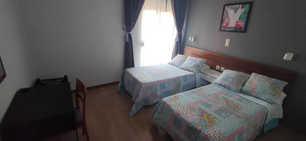 Hostal Felipe V Madrid Eksteriør billede